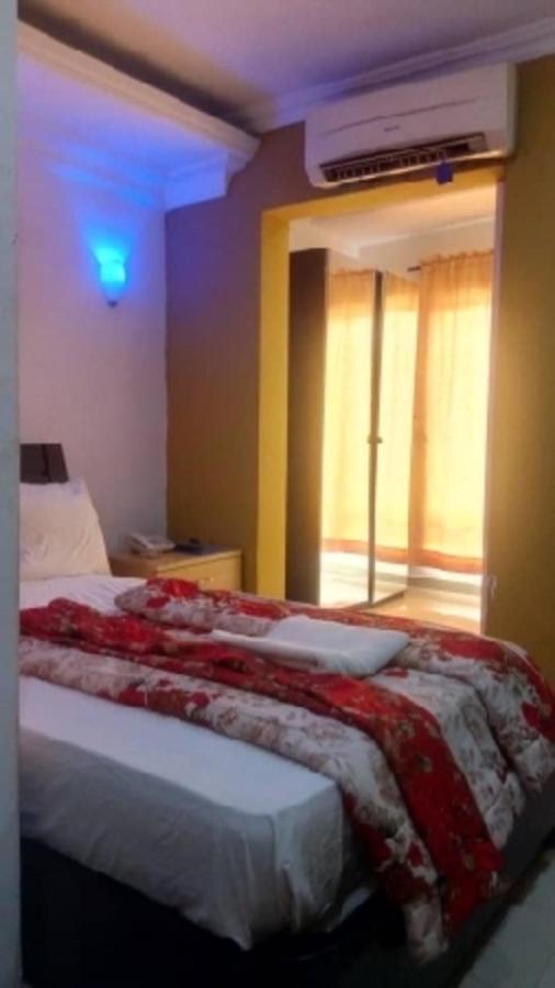 Theodawn Hotels @ Suite 29 Ikeja Zewnętrze zdjęcie