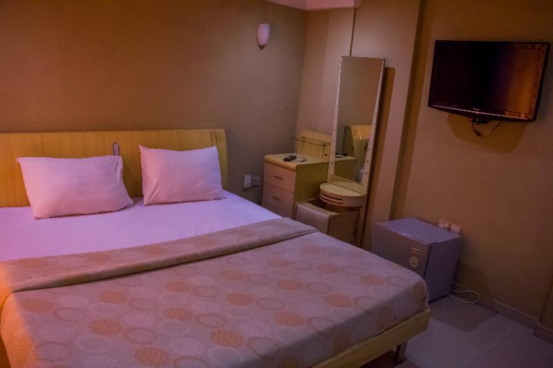 Theodawn Hotels @ Suite 29 Ikeja Zewnętrze zdjęcie